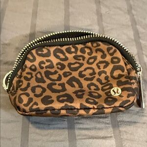 Leopard Print Women's pouch